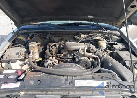 2001 Chevrolet S-10 Ls W/Zr2 z USA, uszkodzony, nr VIN 1GCCT19W618149436